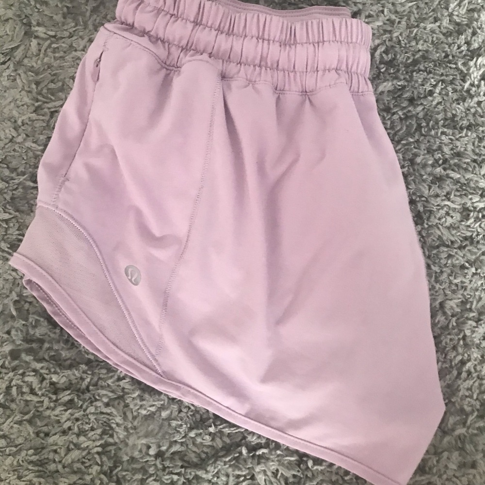 Lululemon Hotty Hot shorts